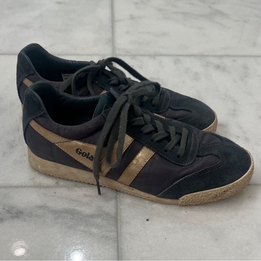 Gola Black and Gold Tennis Shoes/ Sneakers